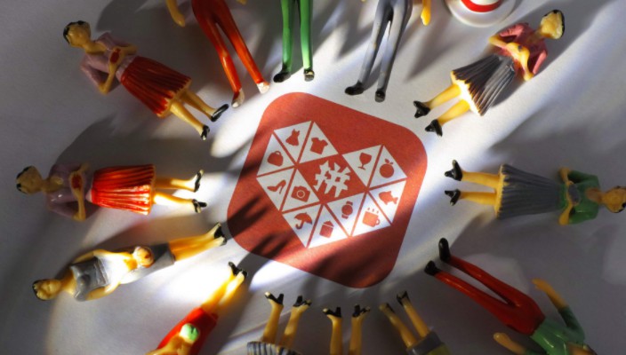 拼多多市值超京东 股价暴涨12.6%